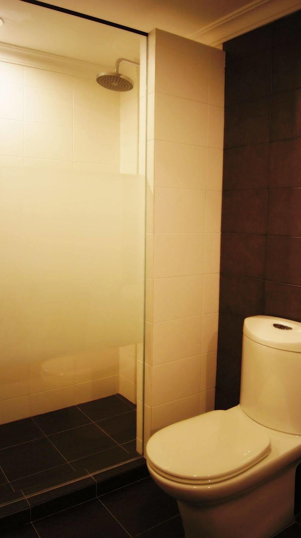 Regent Hotel Бинтулу Екстериор снимка